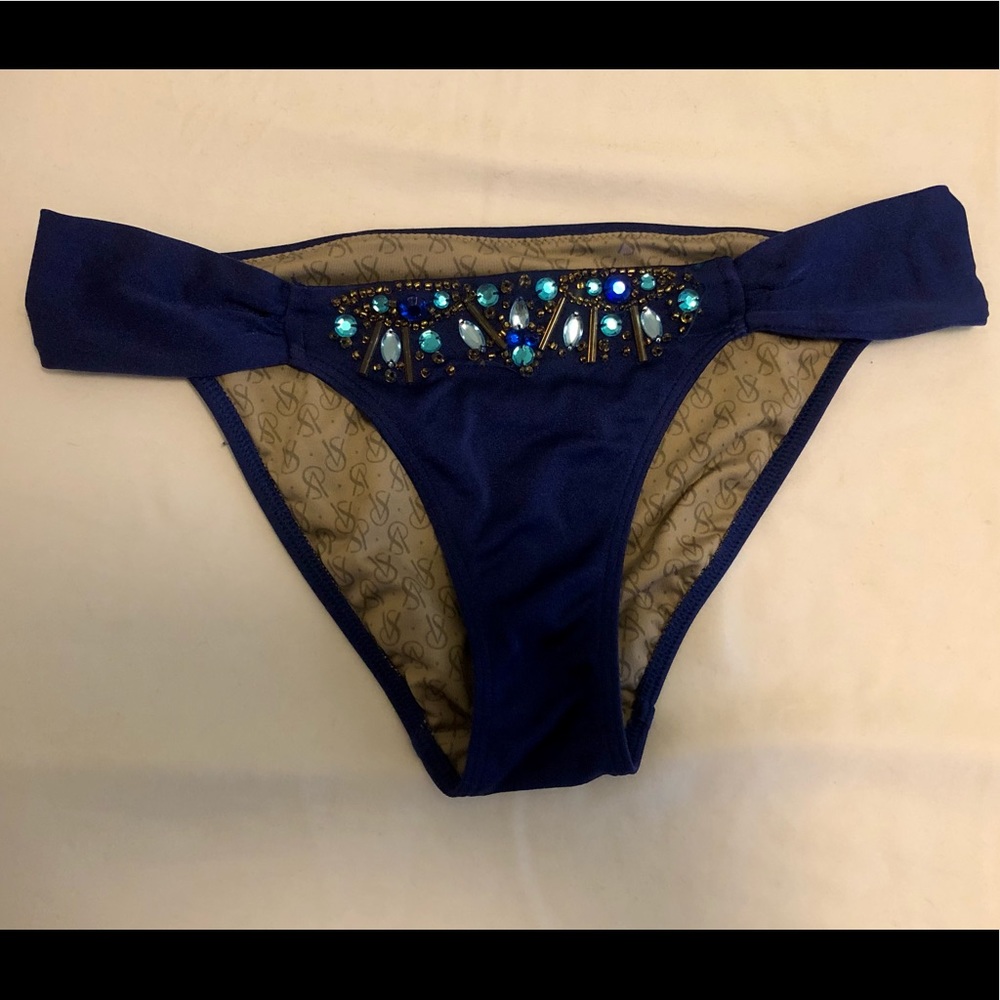 Small Victoria’s Secret bottom navy blue